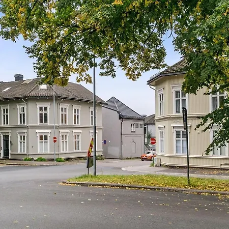 Apartment In The Heart Of *